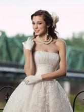 Retro 50s Strapless Lace Tea Length White Tulle Dress